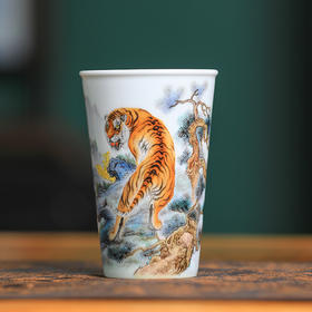 一儒堂粉彩老虎可乐杯