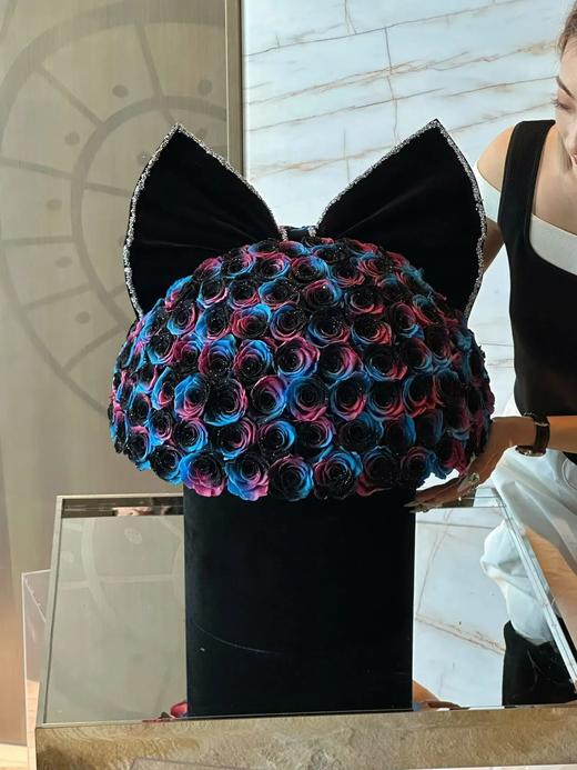 高端轻奢巨型蝴蝶结抱抱桶永生花 商品图12