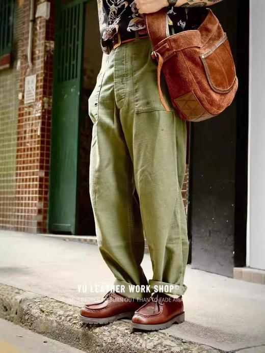 YU LEATHER/CA23LP
/报童包 商品图4