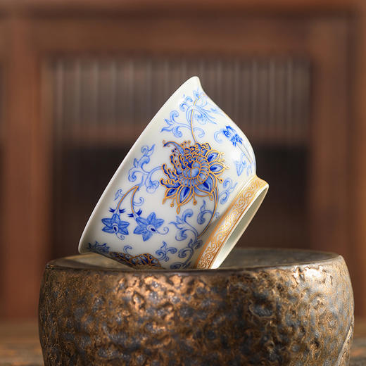 一儒堂西番莲堆金小撇口杯 商品图1