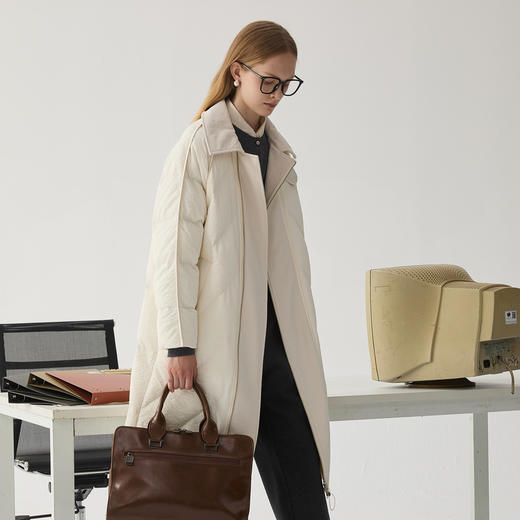 谜底立领大廓形羽绒服女2024冬款时尚气质风衣感鹅绒服244MY1459 商品图1