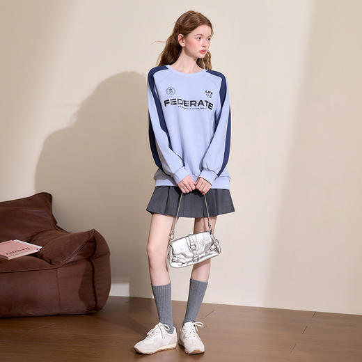 慵懒运动休闲风撞色美式字母印花圆领卫衣女秋冬套头卫衣V4443596 商品图1