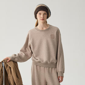 谜底套头卫衣女2024冬季新品休闲百搭宽松圆领徽章上衣244MV1595