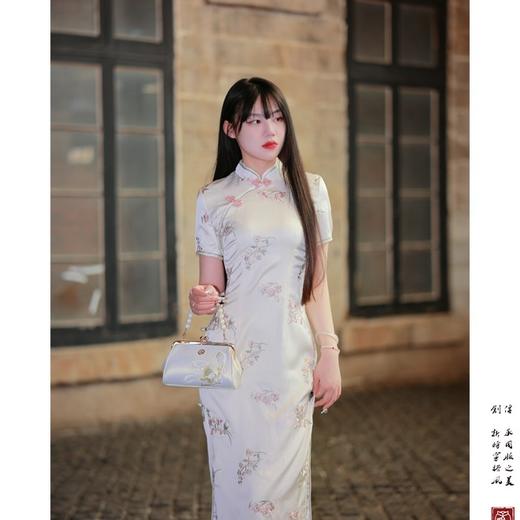 【梨霜】双面缎提花半手工改良旗袍优雅高端新中式 商品图0
