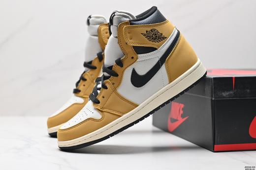 耐克乔丹AIR JORDAN 1 RETRO HIGH OG休闲运动板鞋555088-063男女鞋 商品图7