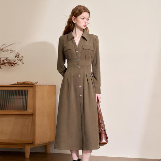 复古简约设计感翻领长袖连衣裙女秋冬保暖磨毛百褶长裙V4142670 商品图0