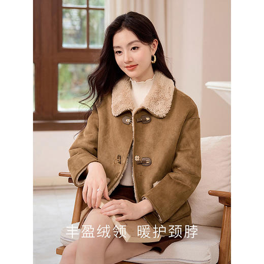 【年货节】熙世界美拉德麂皮绒短外套女秋冬仿兔毛皮草保暖皮毛一体夹克上衣 商品图1