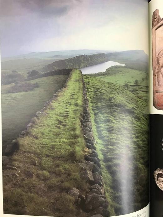 丘吉尔《英语民族史》（全4卷） 约百幅彩色插图 精装16开带书匣 商品图7