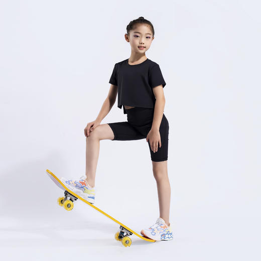 跃牌【欲动春风】儿童系列 短袖短裤套装23205+23403 商品图1