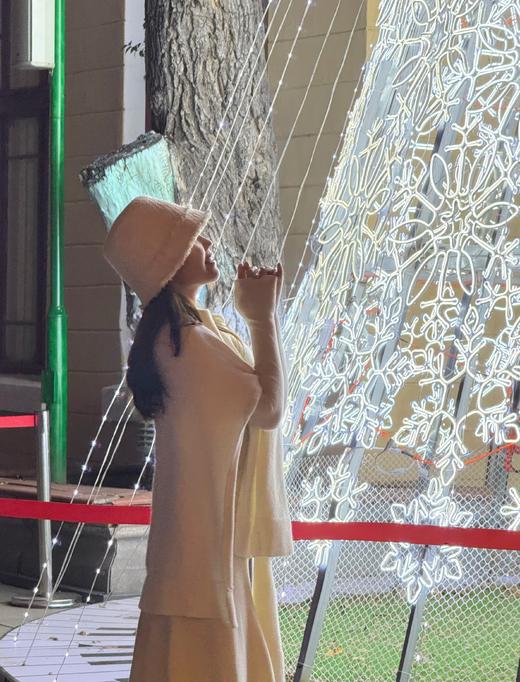 年终特惠 不退不换！！！宝藏A字版遮胯针织伞裙 商品图1