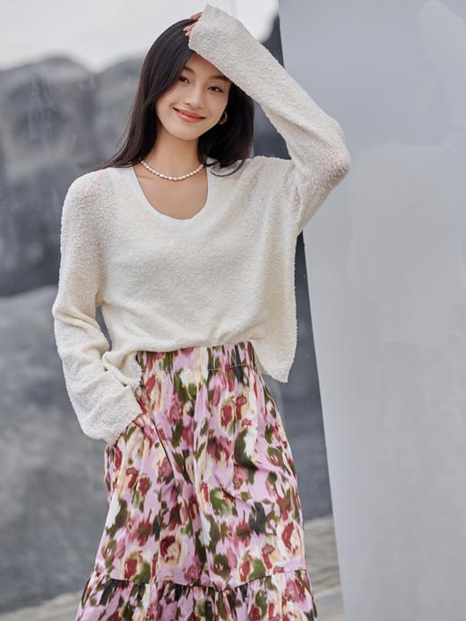 明媚减龄V领羊毛混纺豆豆纱毛衫FCE3WST175 商品图10