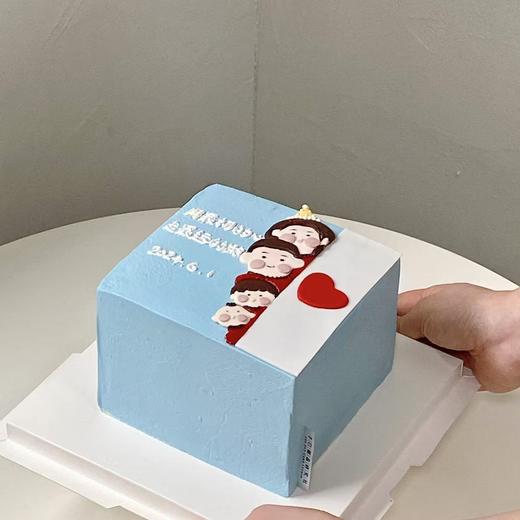 手绘一家人（含有奶油霜制作/提前24小时预定） 商品图0