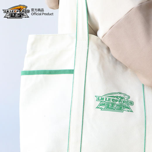 【官方正版】辽宁飞豹男篮 | 白绿运动托特包大容量帆布挎包 商品图4