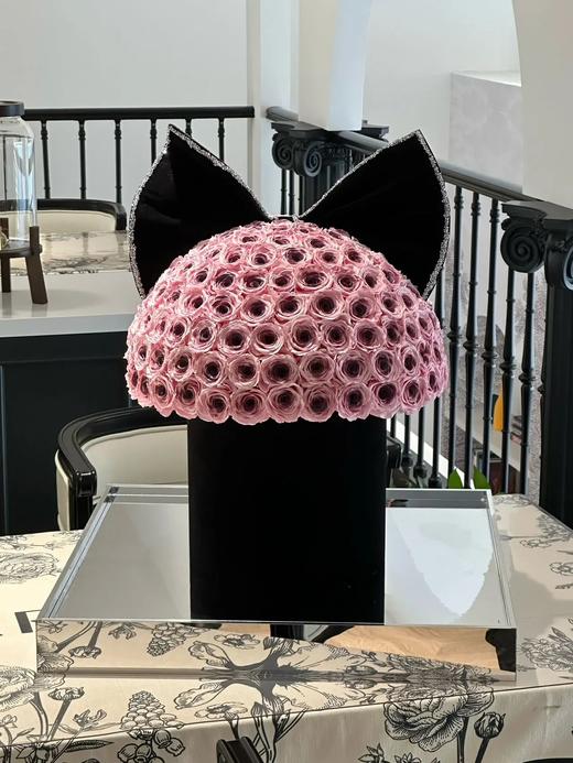 高端轻奢巨型蝴蝶结抱抱桶永生花 商品图2