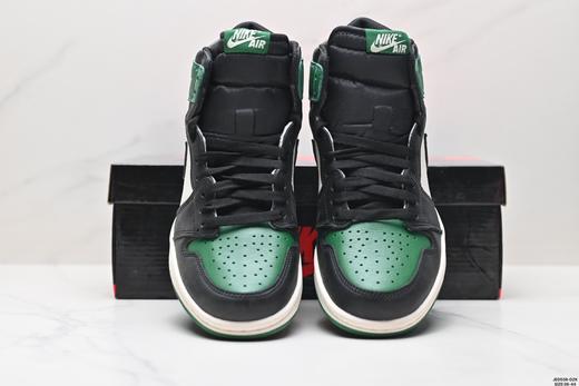 耐克乔丹AIR JORDAN 1 RETRO HIGH OG休闲运动板鞋555088-063男女鞋 商品图6
