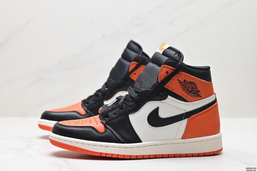 耐克乔丹AIR JORDAN 1 RETRO HIGH OG休闲运动板鞋555088-063男鞋 商品图3