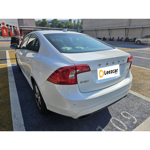 沃尔沃 S60 T5 个性运动版【长租-北京】 商品图4