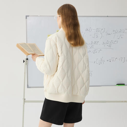 谜底中长款羽绒服女2024冬季新品极简百搭宽松V领鸭绒服244MY1472 商品图2