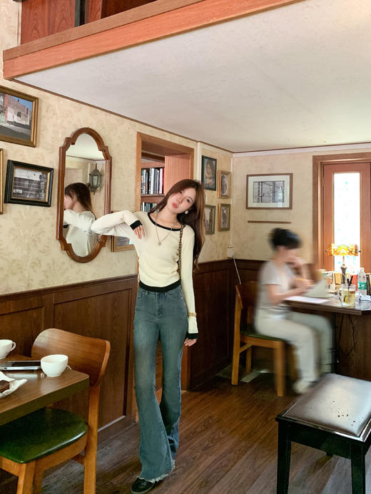 【129元任选2件】现货！撞色条纹设计感抽绳收腰针织上衣 商品图9