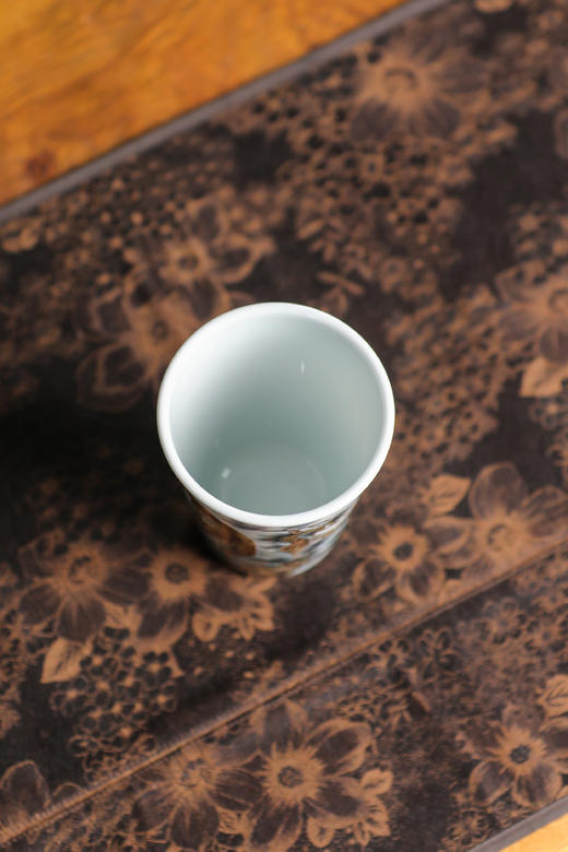 一儒堂粉彩老虎可乐杯 商品图6