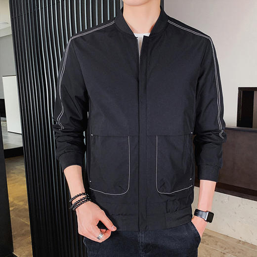 秋季必备🔥品牌直发🚗超硬核夹克😎【真维斯潮流新款立领夹克外套 】 ✅ 上身立挺有筋骨，非常的有型 ✅全新面料更显质感抗皱免烫  商品图0