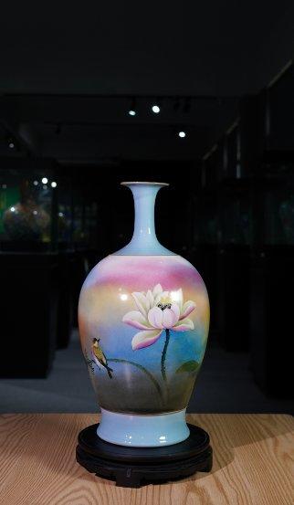 荷塘清趣赏瓶 商品图0