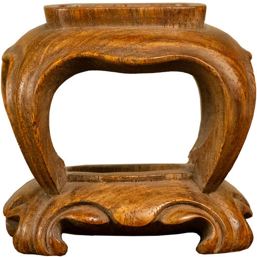 清 黄花梨一木整挖方形器座 商品图5