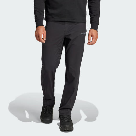 Adidas阿迪达斯秋季男子时尚休闲百搭透气户外运动长裤 IY0074 商品图0