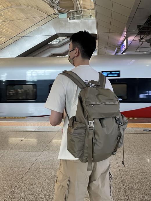 青岛代工厂订单！五色！！lulu大容量wunderlust双肩包背包25L 必入！大号柠檬背包 实用性超强 商品图1