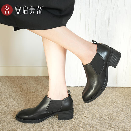 ARCHCONTACT安启美奈宽楦舒适复古粗跟深口皮鞋52977 商品图3