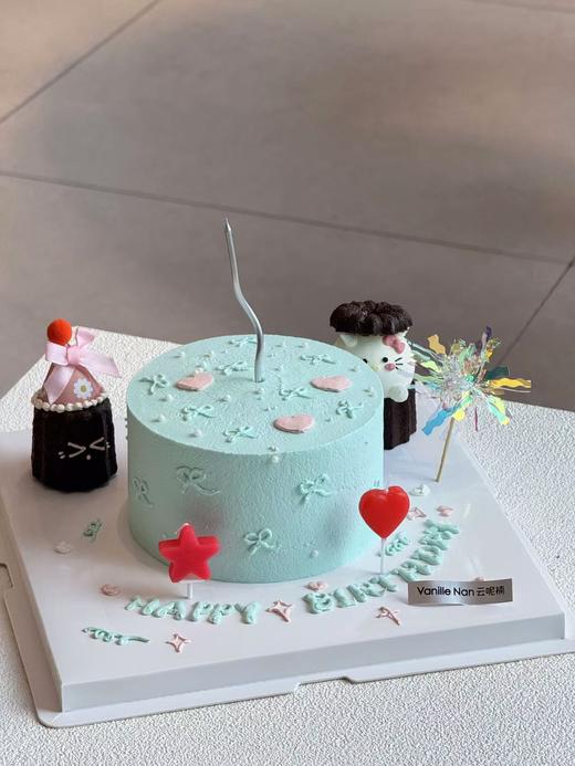 可露丽ins风蛋糕（提前三天预订） 商品图0