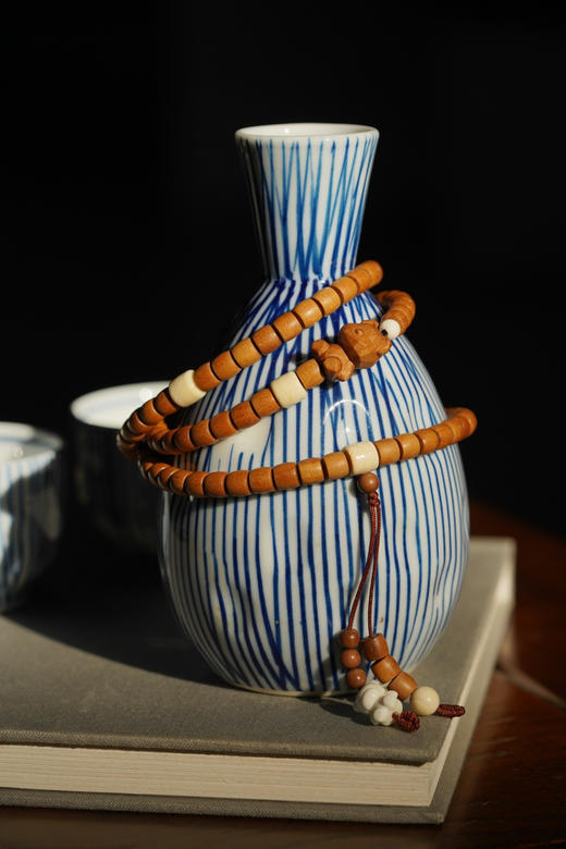 直角切Kaws老山檀（双十一后恢复原价2399¥） 商品图1