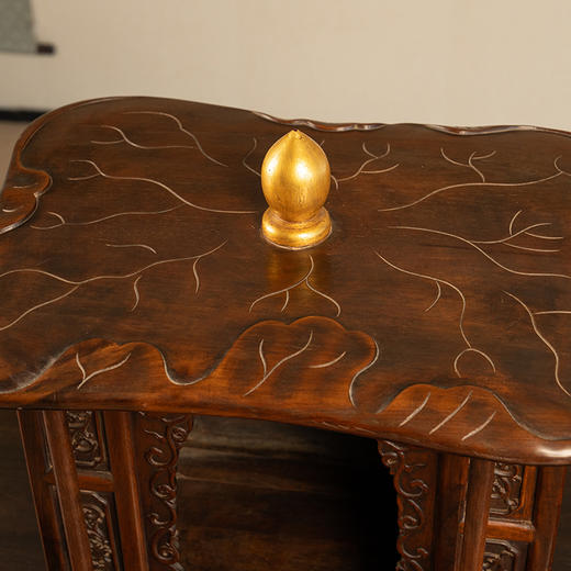 清 红木荷叶顶莲花纹佛龛 商品图2