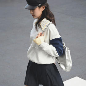 【顺丰包邮】40743 洛诗琳高定撞色设计大廓形落肩加绒圆领卫衣633