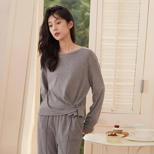 【顺丰包邮】99842 洛诗琳设计感毛巾料纽扣套头休闲家居两件套231060 商品图4