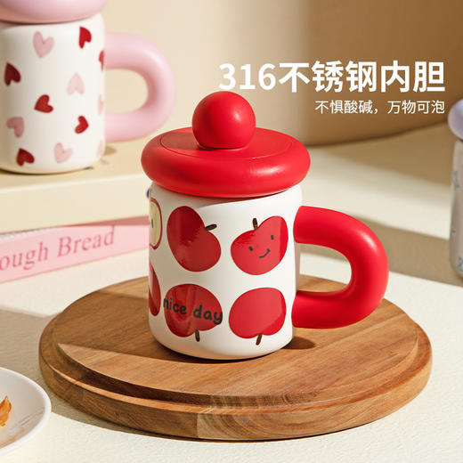 摩登主妇保温杯女生家用高颜值吸管杯子2024新款水杯办公室泡茶杯 商品图1