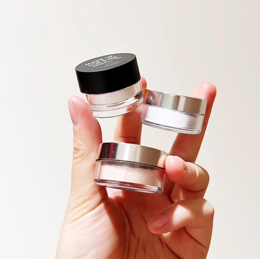 【专柜小样】法国 MAKE UP FOR EVER玫珂菲 HD高清/微米无痕 定妆散粉 1g 商品图4