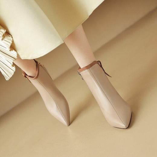 【预售5天】真皮复古拼接尖头短筒靴女秋冬季新款软皮高跟瘦瘦靴子NDXC&6857 商品图4