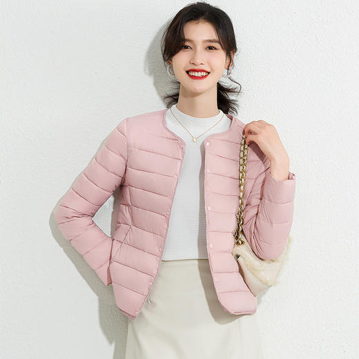 【松软轻薄羽绒棉服】多层纤维羽绒棉填充 轻盈蓬松保暖舒适 轻柔贴身体感升级 修身显瘦版型一衣两穿 时尚休闲百搭 商品图5