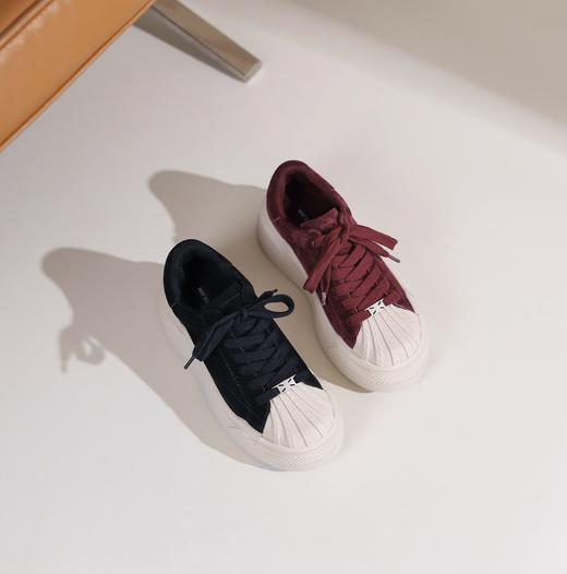 westory2024冬季新款休闲厚底超轻圆头百搭小白鞋加绒饼干鞋S24DM85121 商品图0