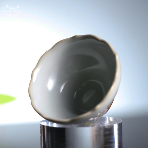 问鼎汝瓷鼎峰系列月白花口杯（万花） 商品图2