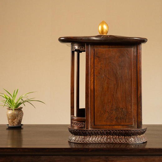 清 红木荷叶顶莲花纹佛龛 商品图3