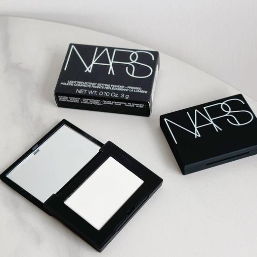 [小滋心选]【活动价￥59】NARS流光美肌轻透蜜粉饼 商品图6