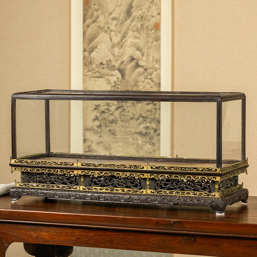 清 紫檀须弥座透雕卷草纹宝笼 商品图1