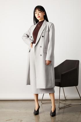 ESTELLICA 灰色简约长款西装外套 10929