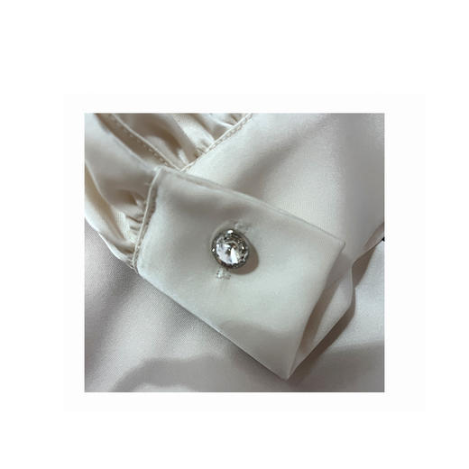 断码特价 千金女主荡领系带丝滑连衣裙 商品图1