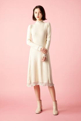 Le Malene 米色针织修身连衣裙 10809