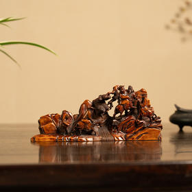 清 黄杨木雕人物出游图山子摆件