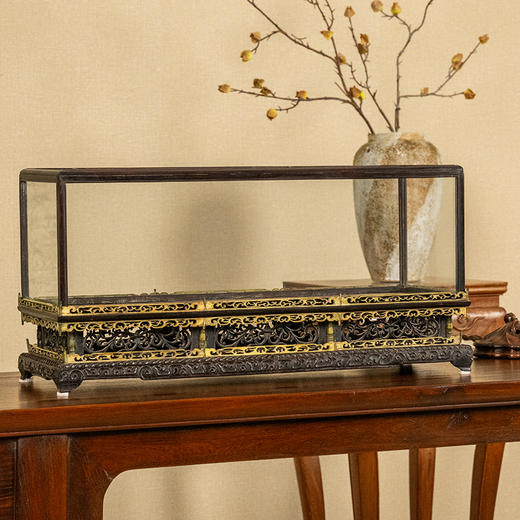 清 紫檀须弥座透雕卷草纹宝笼 商品图4