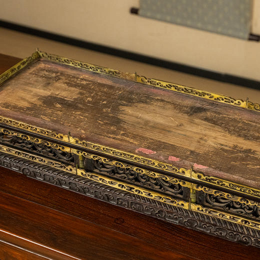 清 紫檀须弥座透雕卷草纹宝笼 商品图2